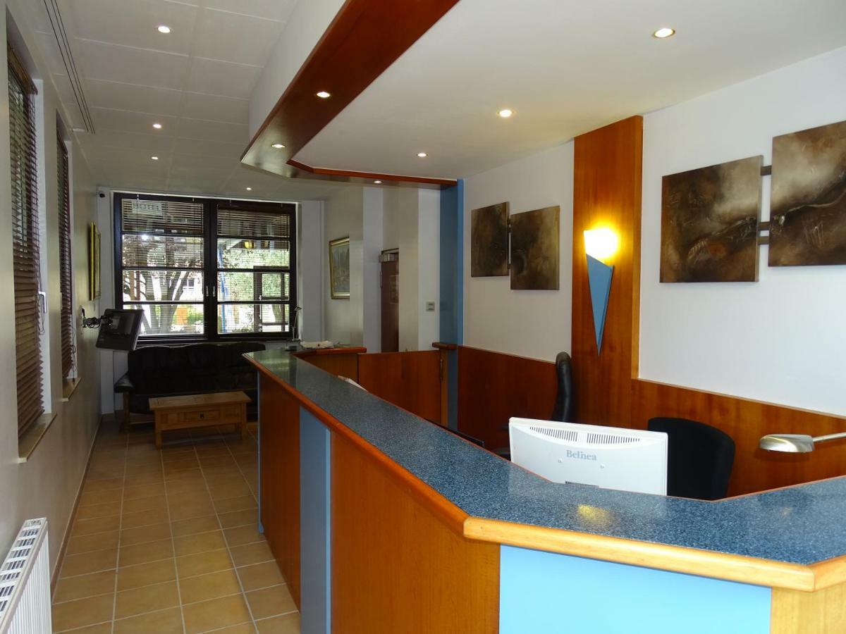 Hotel Kolossos Duesseldorf - นอยส์ ภายนอก รูปภาพ